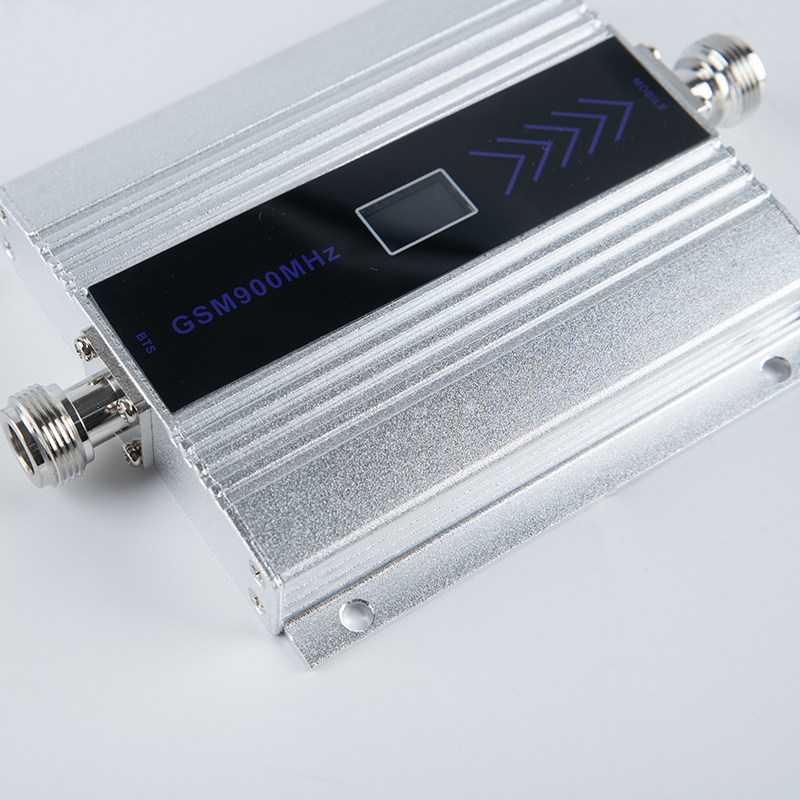 乌拉特中家用单频手机信号增强器100㎡